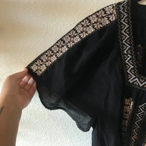 Joie Tahoma Embroidered Blouse black mexican influence worn by CECe on new girl - Picture 5 of 9